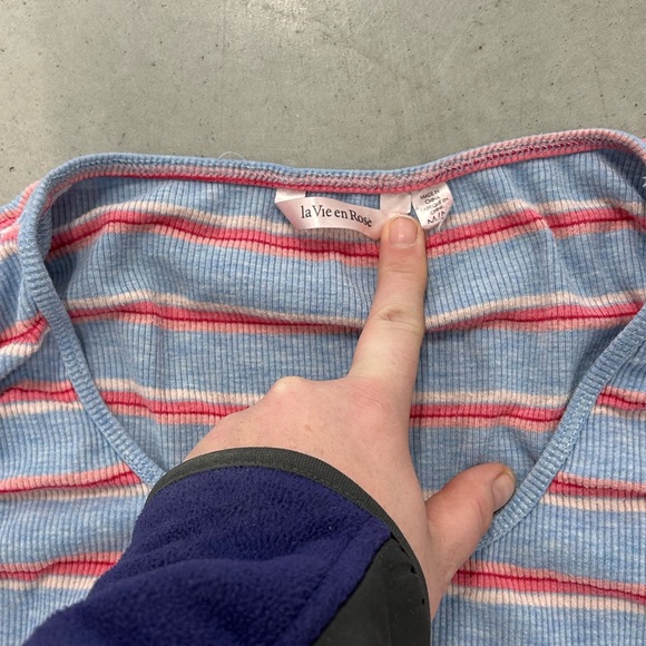 La Vie En Rose Med Matching Pajama Set - Picture 2 of 3